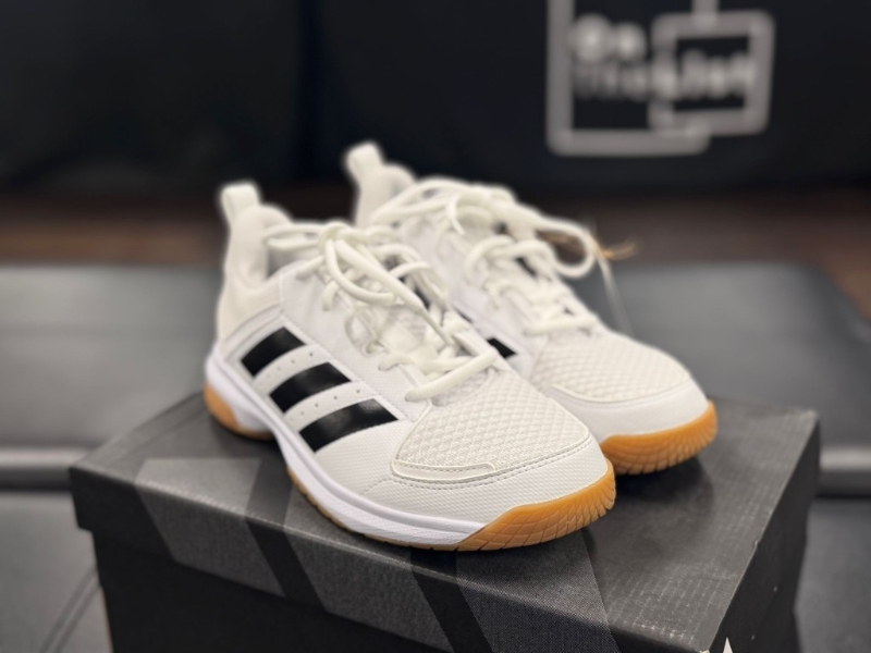 adidas Ligra 7W女裝鞋$300(原價(jià)$559)